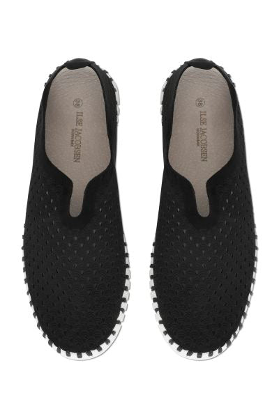 Black Classic Tulip Shoes