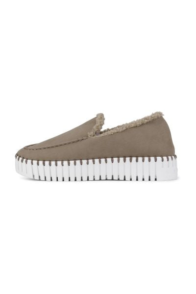 Sherpa Lined Platform Tulips